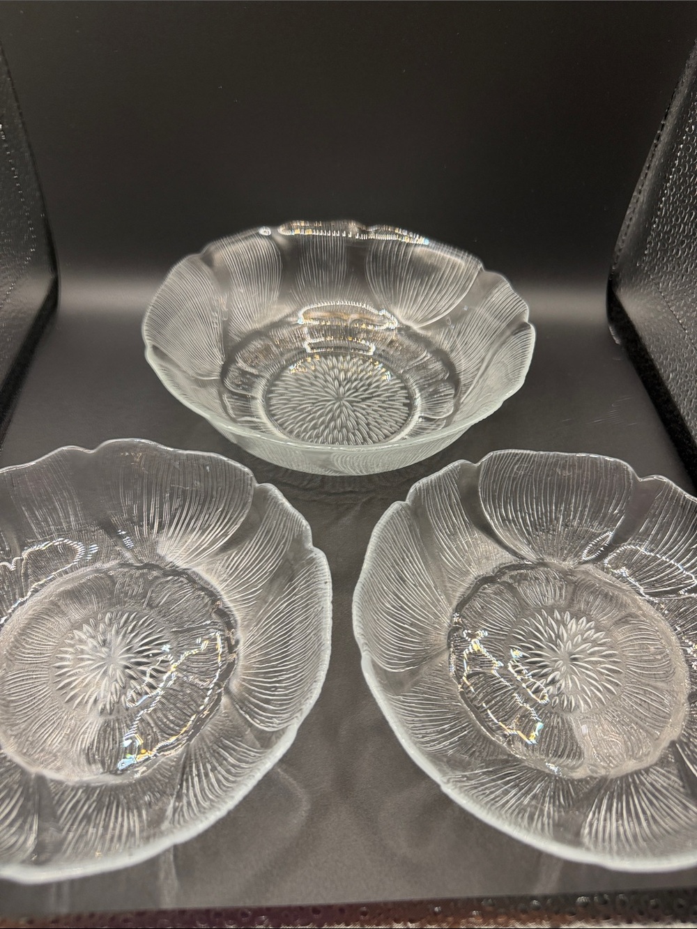 Vintage Arcoroc Fleur Collection Glass Serving set - Set of 3